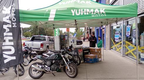 Motos 0 km y todo para el hogar: Gran Feria de Liquidación “al costo” en Yuhmak de Banda del Río Salí